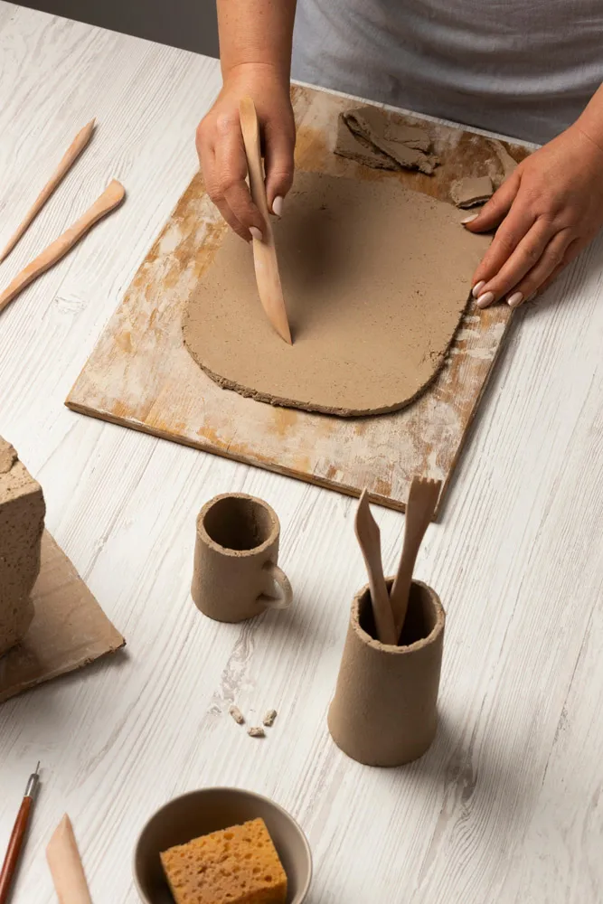 Blad & Beeld Klei kinderworkshop boetseren kids